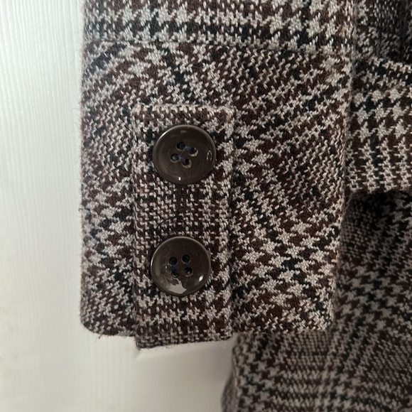Seduction Houndstooth Wool Jacket - Picture 6 of 8